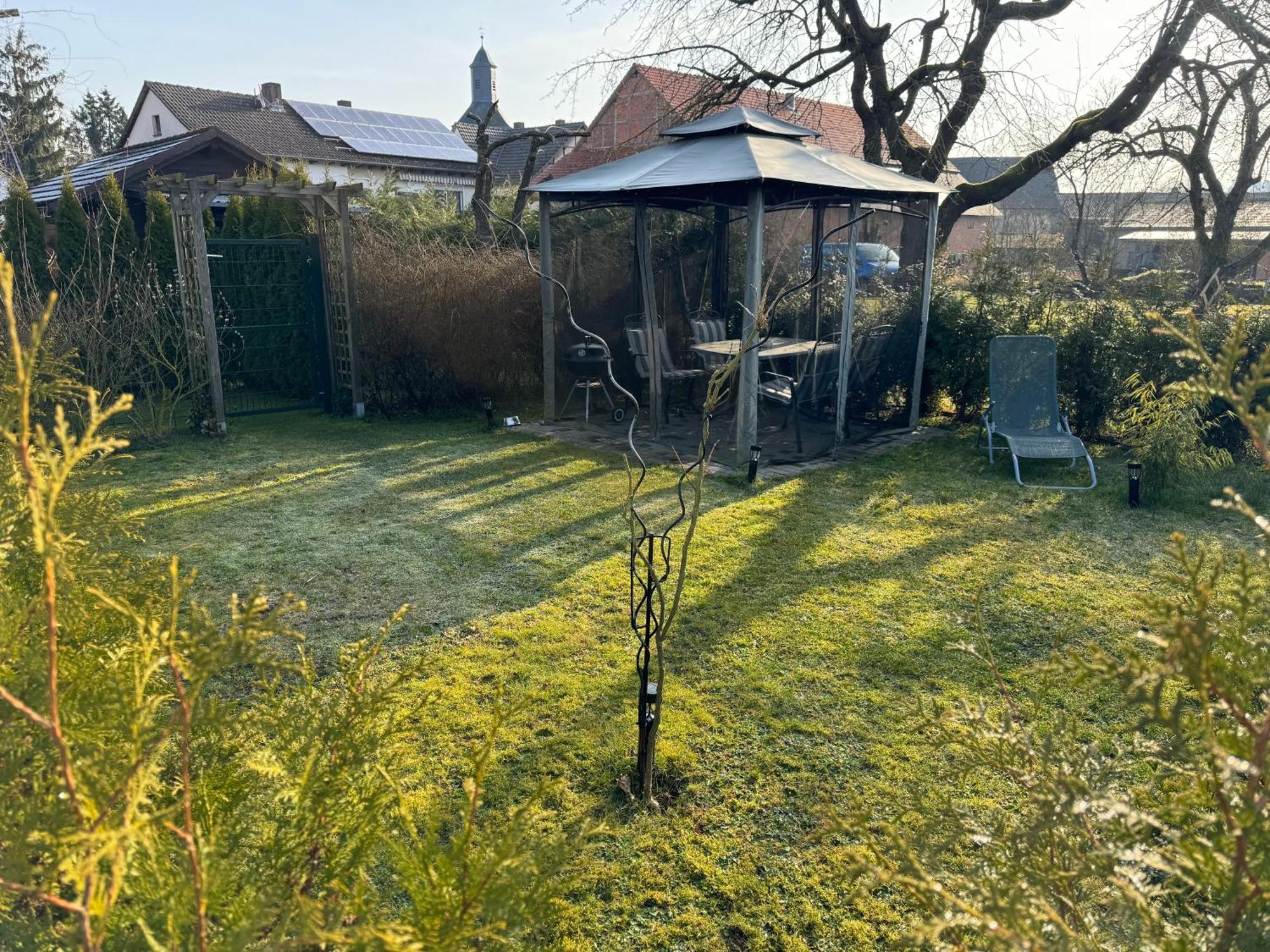 Ferienwohnung Am See Dillich - Hunde Willkommen - Eigener Eingezaeunter Garten - Ruhige Lage Borken (Hessen) Exterior foto